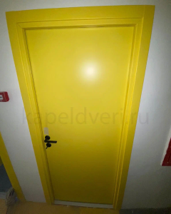 Желтая дверь по RAL
